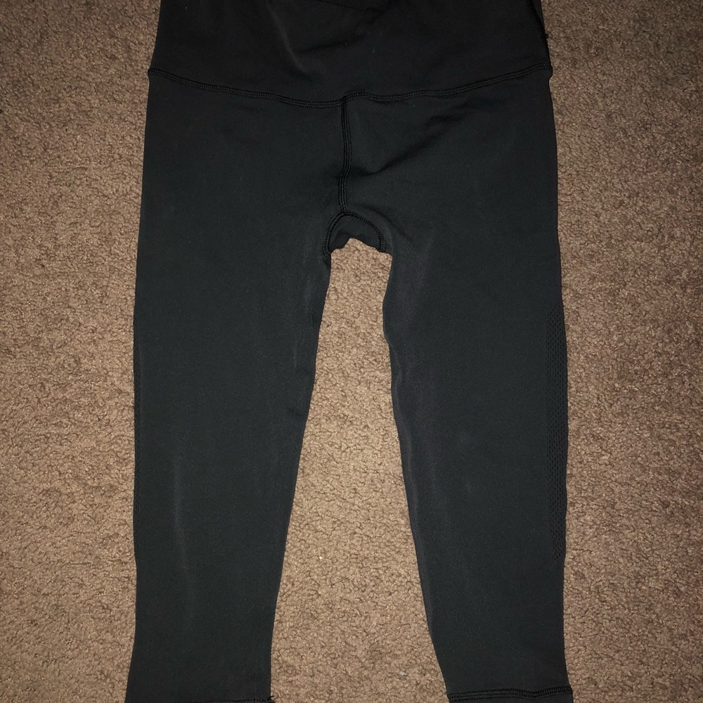 Lululemon crop